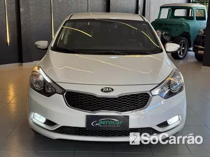 KIA CERATO EX 1.6 16V AT na cor Branca em Londrina / PR - 6738559