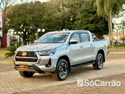 Toyota HILUX CD 4X4 2.8 TB AT na cor Prata em Xanxere / SC - 6783383