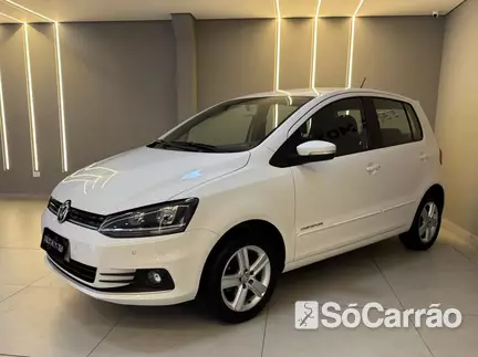 Volkswagen FOX COMFORTLINE 1.0 8V na cor Branca em Curitiba / PR - 6807861