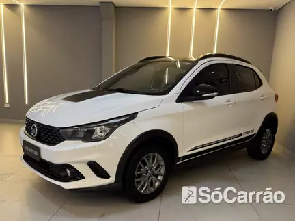 Fiat ARGO TREKKING 1.8 16V AT6 na cor Branca em Curitiba / PR - 6810188