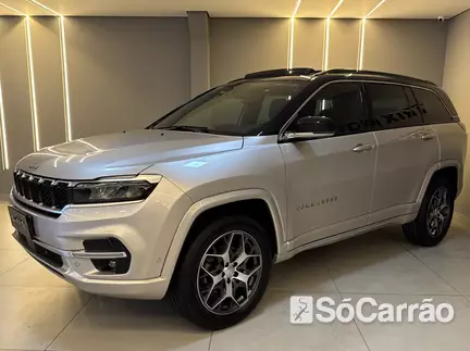 JEEP COMMANDER OVERLAND 4X4 2.0 TD380 AT na cor Dourada em Curitiba / PR - 6818963