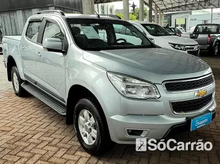Chevrolet S10 CD LT 4X4 2.8 TB-CTDI AT na cor Prata em Cascavel / PR - 6402740
