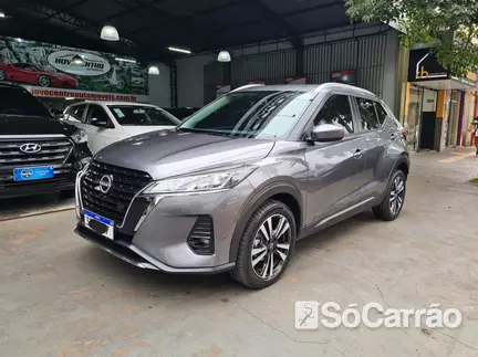 Nissan KICKS ADVANCE PACK PLUS 1.6 16V CVT na cor Cinza em Maringá / PR - 6617571