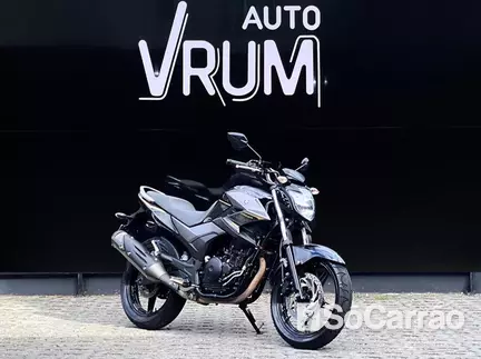 Yamaha FAZER FAZER 250 BLUEFLEX na cor Preta em Curitiba / PR - 6804924