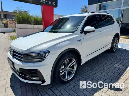 Volkswagen TIGUAN ALLSPACE R-LINE 350 4MOTION 2.0 TSI DSG na cor Branca em Palhoça / SC - 6920318