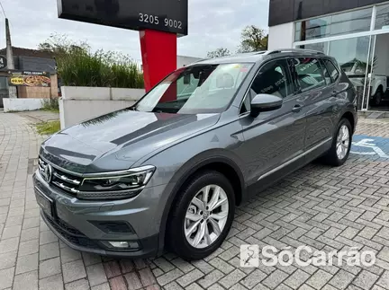 Volkswagen TIGUAN ALLSPACE COMFORTLINE 250 1.4 TSI DSG na cor Cinza em Palhoça / SC - 6931835