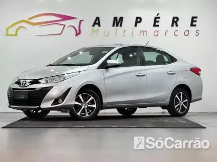 Toyota YARIS SEDAN XL 1.5 CVT na cor Prata em Curitiba / PR - 6989473