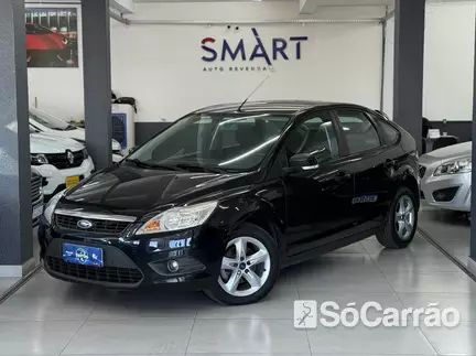 Ford FOCUS HATCH GLX KINETIC 1.6 16V na cor Preta em Cascavel / PR - 6823405