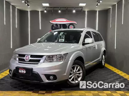 Fiat FREEMONT PRECISION 2.4 16V AT na cor Prata no Alvorada / RS - 6731068