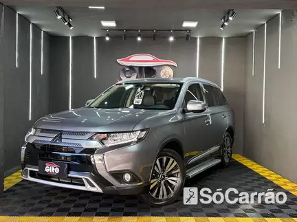 Mitsubishi OUTLANDER 4X2 2.0 CVT na cor Cinza no Alvorada / RS - 6942935