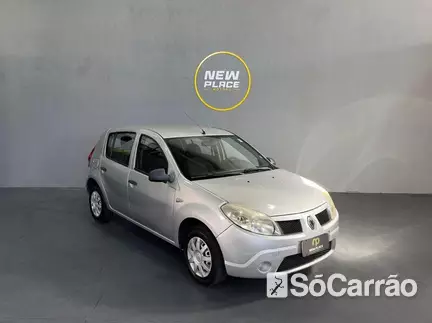 Renault SANDERO AUTHENTIQUE 1.0 16V na cor Prata em São José dos Pinhais / PR - 6937964