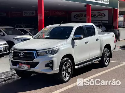 Toyota HILUX CD SRX 4X4 2.8 TB AT na cor Branca em Cascavel / PR - 6818523