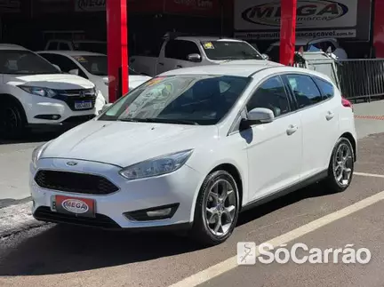 Ford NEW FOCUS HATCH SE PLUS 1.6 16V FLEXONE na cor Branca em Cascavel / PR - 6818645