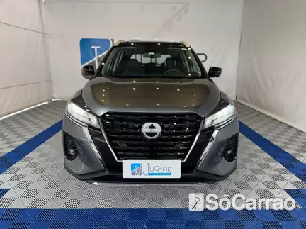 Nissan KICKS EXCLUSIVE 1.6 16V CVT na cor Cinza em Joinville / SC - 6918832