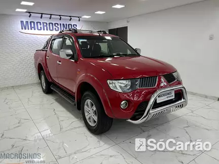 Mitsubishi L-200 CD TRITON HPE 4X4 3.2 16V TB-IC AT na cor Vermelha no Canoas / RS - 6753485