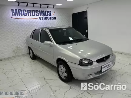 Chevrolet CORSA SEDAN CLASSIC 1.0 MPFI na cor Prata no Canoas / RS - 6938893