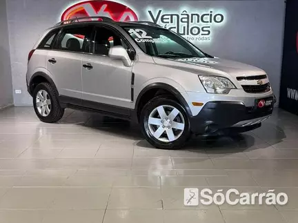 Chevrolet CAPTIVA ECOTEC 4X2 2.4 16V AT6 na cor Prata no Canoas / RS - 6919354