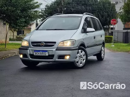 Chevrolet ZAFIRA EXPRESSION 2.0 8V AT FLEXPOWER na cor Prata em Curitiba / PR - 6736452