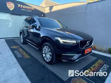 Volvo XC90 T6 MOMENTUM 4WD 2.0 TB AT8 na cor Preta em Curitiba / PR - 6791372