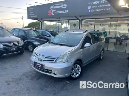 Nissan GRAND LIVINA 1.8 16V na cor Prata em Florianópolis / SC - 6223719