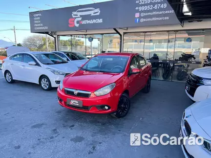 Fiat GRAND SIENA TETRAFUEL 1.4 8V TFUEL na cor Vermelha em Florianópolis / SC - 6813633