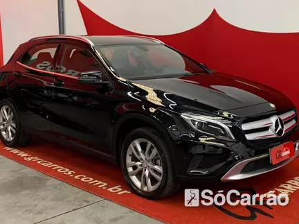 Mercedes GLA 200 ADVANCE 1.6 TB na cor Preta no Canoas / RS - 6970857