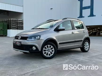 Volkswagen CROSSFOX G2 1.6 8V na cor Prata em Itajaí / SC - 6916884