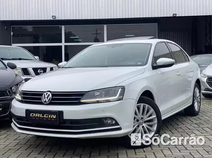 Volkswagen JETTA COMFORTLINE(TETO SOLAR ELETRICO) 1.4 TSI TIP na cor Branca em Curitiba / PR - 6745463