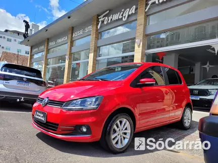Volkswagen FOX CONNECT 1.6 8V na cor Vermelha em Lages / SC - 6412007
