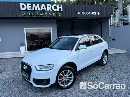 Audi Q3 AMBIENTE 2.0 TFSI QUATTRO S TRONIC na cor Branca em Joinville / SC - 6945275