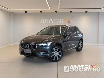 Volvo XC60 T8 INSCRIPTION HYBRID 4WD 2.0 BI-TB AT8 na cor Cinza em São José / SC - 6782548