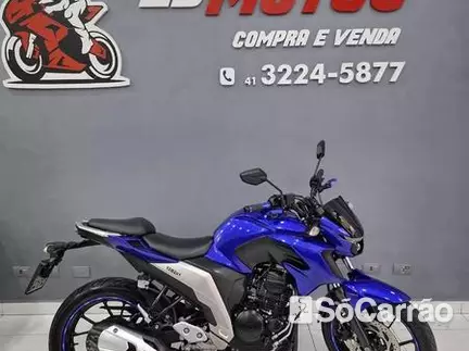 Yamaha FAZER 250 FZ25 na cor Azul em Curitiba / PR - 6733948