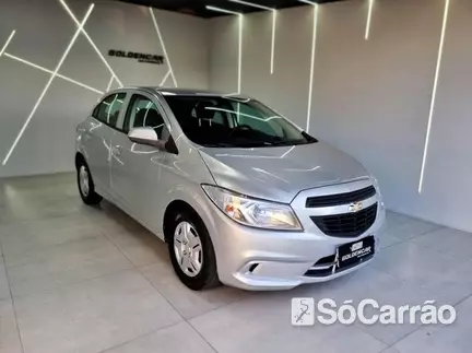 Chevrolet ONIX (R7A) 1.0 12V MT6 na cor Prata em São José dos Pinhais / PR - 6797537