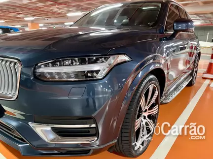 Volvo XC90 T8 INSCRIPTION HYBRID AWD 7LUG 2.0 BI-TB AT8 na cor Azul em Curitiba / PR - 5896332