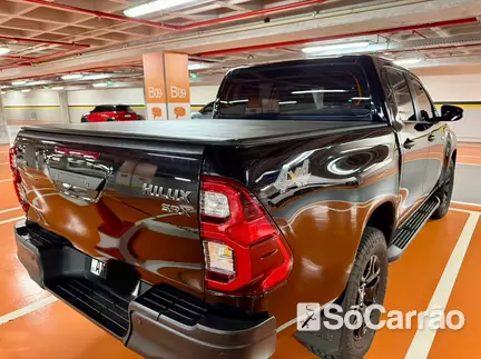 Toyota HILUX CD SRX 4X4 2.8 TB AT6 na cor Preta em Curitiba / PR - 6456359
