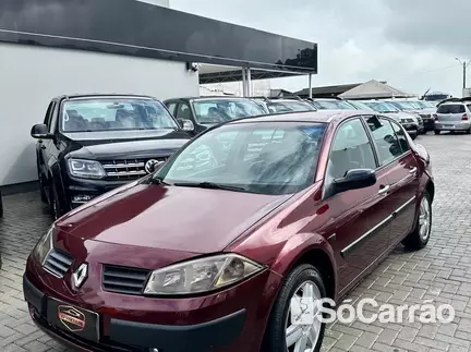 Renault MEGANE SEDAN DYNAMIQUE 2.0 16V AT na cor Vermelha em São José / SC - 6423469