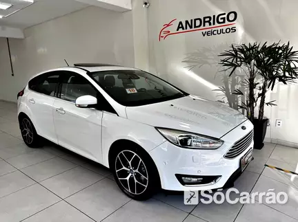 Ford FOCUS HATCH TITANIUM KINETIC 2.0 16V TIP na cor Branca no Caxias do Sul / RS - 6627133