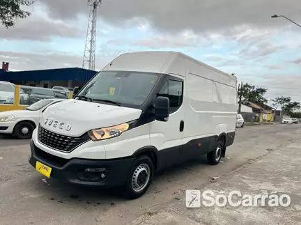 Iveco DAILY CITY DAILY CITY 30.130 FURGAO 10.8M na cor Branca em Joinville / SC - 6807476