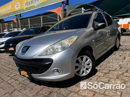 Peugeot 207 SEDAN PASSION XR 1.4 8V na cor Prata em VINHEDO / SP - 6927731