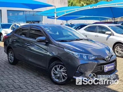 Toyota YARIS SEDAN XS CONNECT 1.5 16V CVT na cor Cinza em Campinas / SP - 6937874