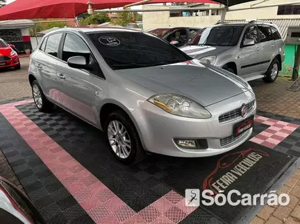Fiat BRAVO ESSENCE 1.8 16V DUAL na cor Prata no Viamão / RS - 6802020