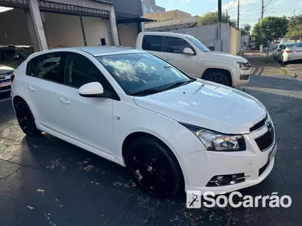 Chevrolet CRUZE CRUZE LT 1.8 AUT na cor Branca em Londrina / PR - 6769476