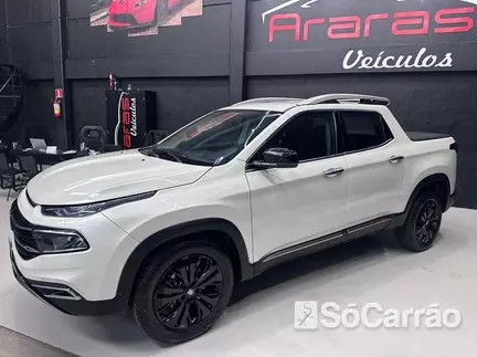 Fiat TORO VOLCANO 4X4 2.0 16V AT9 na cor Branca em Arapongas / PR - 6902305