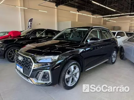 Audi Q5 S-LINE 2.0 TFSI QUATTRO S TRONIC na cor Preta em Maringá / PR - 6852011