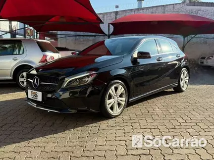 Mercedes A 200 1.6 TURBO FF na cor Preta no Canoas / RS - 6634563