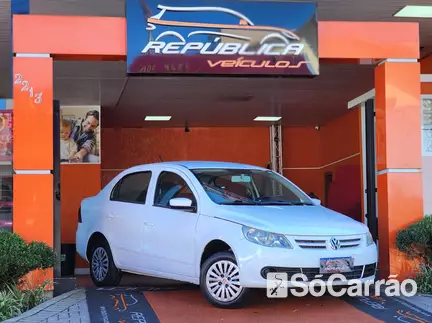 Volkswagen VOYAGE (I-TREND) G5 1.0 8V na cor Branca em Curitiba / PR - 6813328