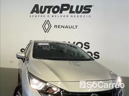 Nissan VERSA ADVANCE 1.6 16V CVT FLEXSTART na cor Prata em Balneário Camboriú / SC - 6985695