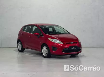 Ford FIESTA 1.6 8V na cor Vermelha em São José dos Pinhais / PR - 6940847