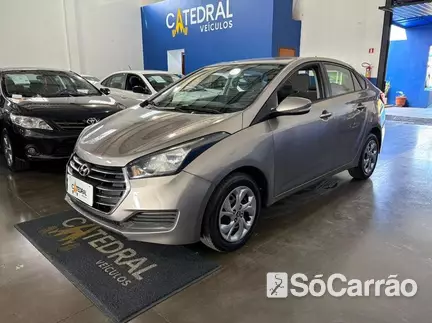 Hyundai HB20S COMFORT PLUS 1.0 12V na cor Prata em Maringá / PR - 6774217