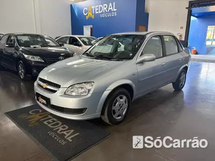 Chevrolet CLASSIC 1.0 VHC-E 8V FLEXPOWER na cor Prata em Maringá / PR - 6774476